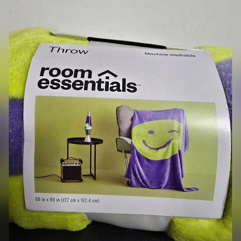 Smiley Chartreuse Throw Pillow & Blanket Set Flutter Plush Room Essentials Emoji